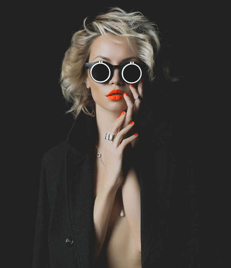 Glamour Girl